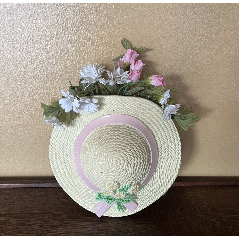 Vintage 1985 Burwood Prod Co Plastic Wall Pocket Set Spring‎ Easter Hat 2705-1